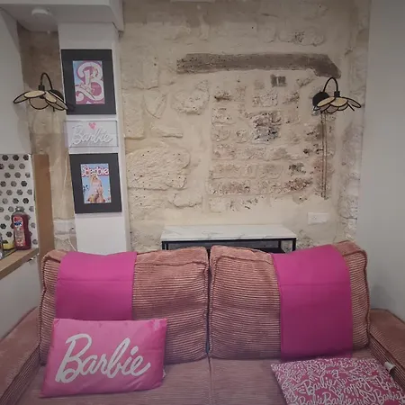 Urban Flat 193 - Barbie In Apartment